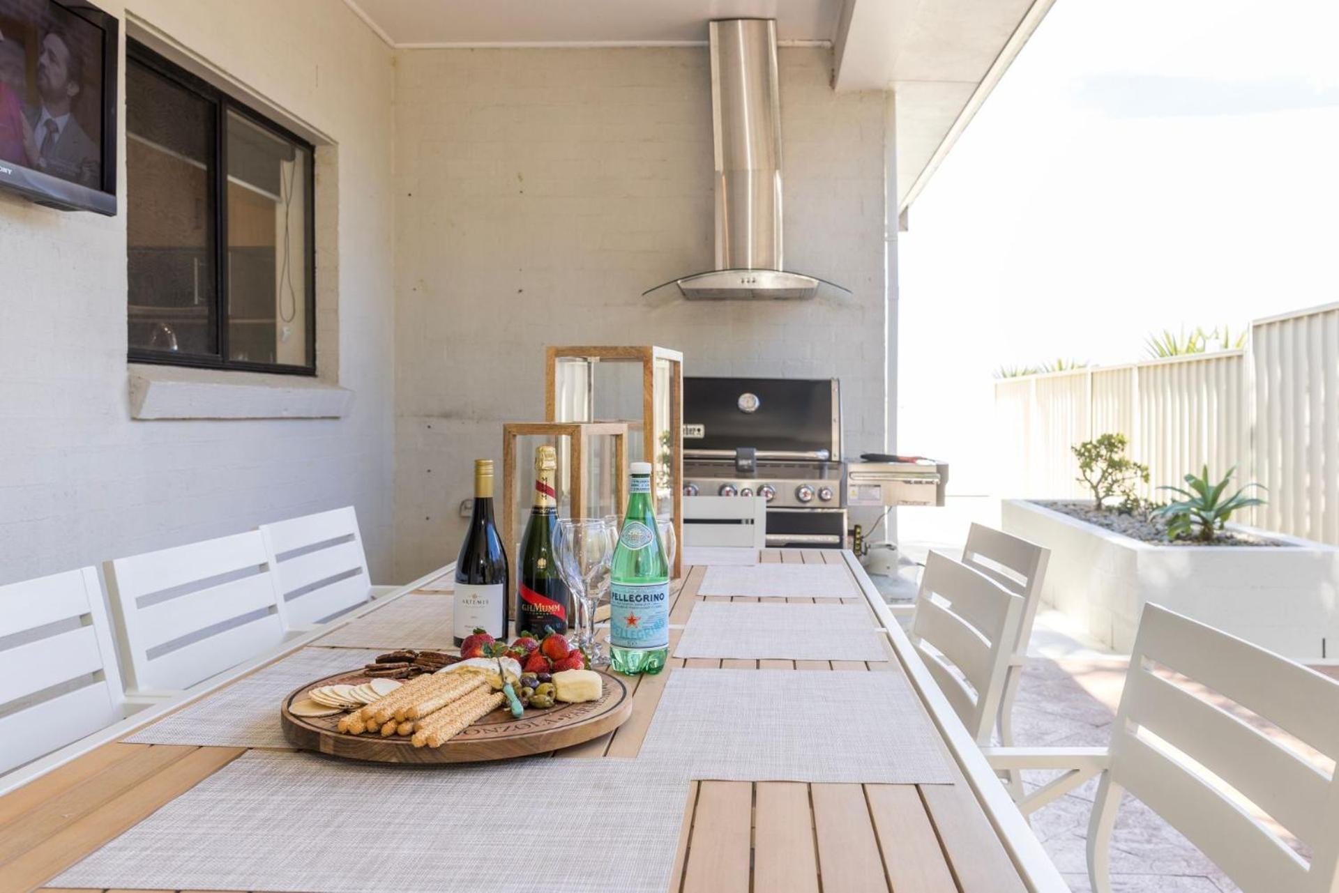 The Atrium By Experience Jervis Bay Villa St Georges Basin Exterior photo